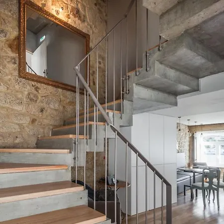1872 River House By Olivia Konukevi 4*