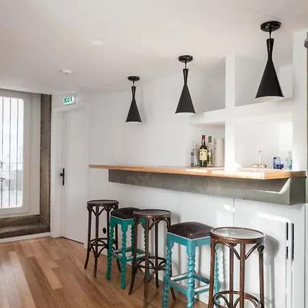1872 River House By Olivia Konukevi 4*
