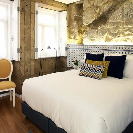 1872 River House By Olivia Konukevi 4*